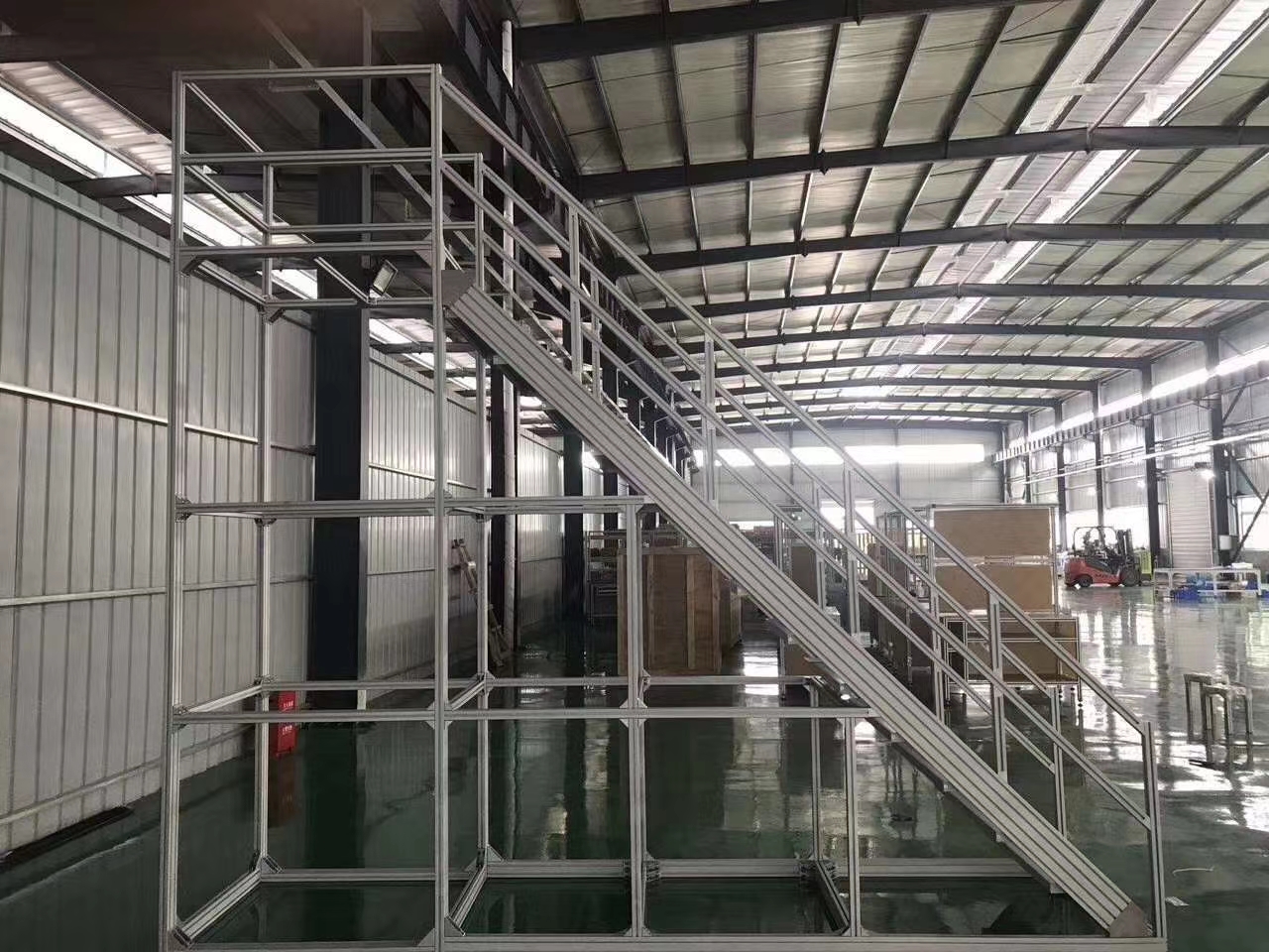 倉儲物流設備為何偏愛鋁型材框架？